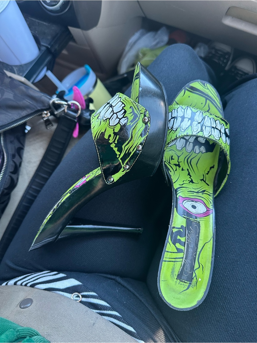 Insane rare iron fist zombie pumps - Picture 5 of 7